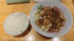 肉とニンニクと太麺が好き! ラーメンミゾグチ