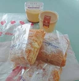 フルーツケーキファクトリー 新さっぽろ店