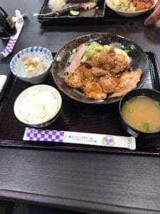 食堂 かどや
