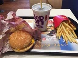 マクドナルド 穂波パークシティ店