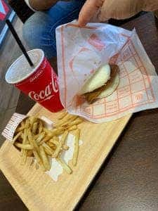 岩崎本舗 ハウステンボス店