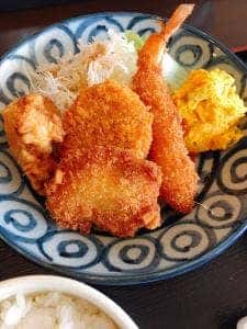 加納屋 長住店