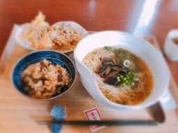 雲か山か 愛野店