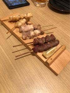 しゃぶしゃぶ 肉炙り寿司 食べ放題 居酒屋 もぐもぐ 名古屋駅前店