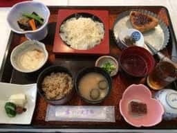 お食事処 ほうろく亭