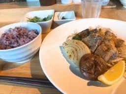 鉄板ダイニング ゆう