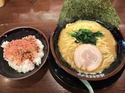 横浜家系ラーメン 丸岡商店
