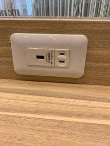 モスバーガー 横浜中山店