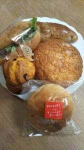 石窯パン工房 どんぐりの樹 柳川店
