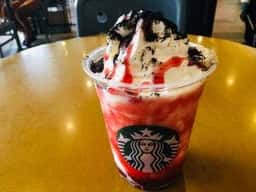 スターバックス コーヒー 草加ヴァリエ店