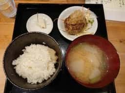 周 amane
