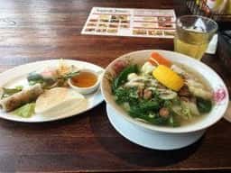 ベトナムレストランカフェ カムオーン GEMSなんば