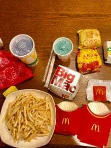 マクドナルド 東環状博多の森店