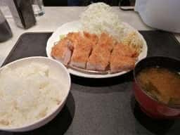 シャンホル