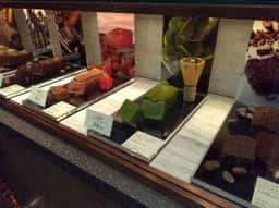 大人のガトーショコラ専門店 マジョリ 博多店