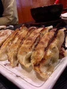 餃子ダイニング 天真