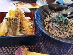 花生カントリークラブ レストラン