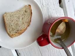 レヴァン ド アロッソ