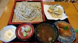 お食事処たまちゃん あだたらの里直売所