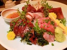 鯔背屋