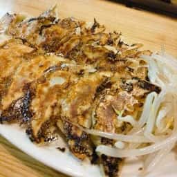 ぎょうざ、らーめん 餃子屋