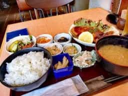 隠れ家食堂 一歩