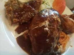 洋食レストラン 犇屋 なんばOCAT店