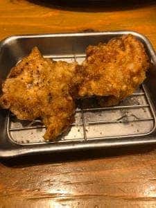 骨付鳥、からあげ、ハイボール がブリチキン。新瑞橋店
