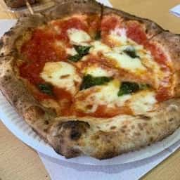 ピッツェリア マキノ