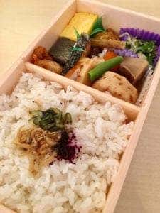 板前弁当 湯島半之助