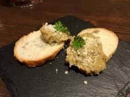 地鶏ヤキニクと生パスタ トリピック