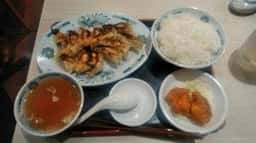 ちょいのみ日高屋 大和中央通店