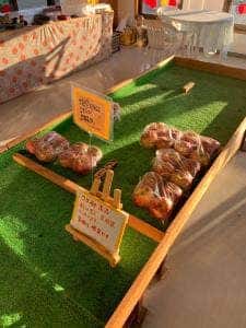 すわ湖果樹園 直売所