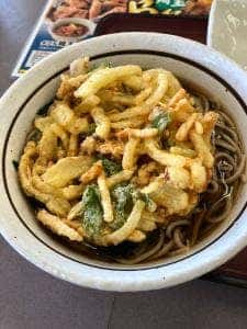山田うどん 日高インター店