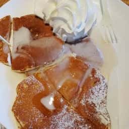 クア・アイナ ららぽーとEXPOCITY店