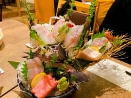 刺し盛と海鮮しゃぶしゃぶ あしたも魚～