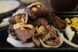 炭焼ステーキ BEEF IMPACT 旭川パワーズ店