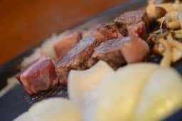 極上ラム肉のジンギスカン コルデロ