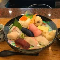 いけす料理 寿々家 岩槻本店