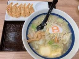 8番らーめん 戸出店