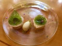 ザ・ラウンジ ホテルブレストンコート