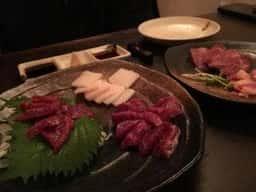 馬刺し専門店 波津馬
