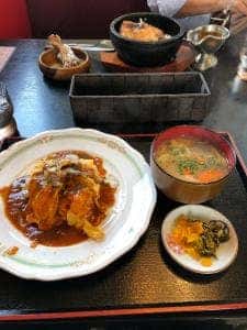 たべった 本店