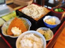 愛菜館