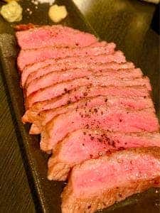 焼肉 炭聖 根津本店