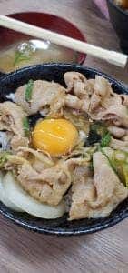 伝説のすた丼屋 金沢大河端店
