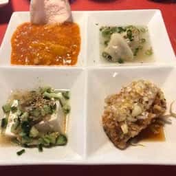 チャイナテーブル 金龍菜館