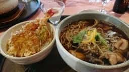 鶴舞カントリー倶楽部 レストラン