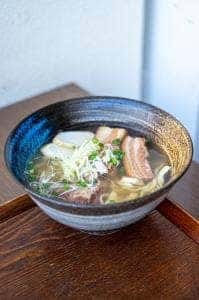 3丁目の島そば屋 宜野湾店