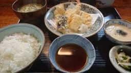 鶴鷹